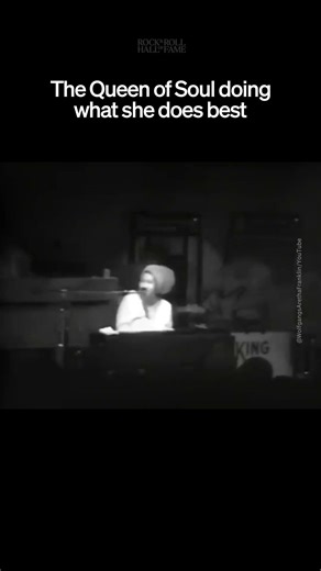 Aretha Franklin Live at Fillmore West: "Bridge Over Troubled Water" Cover (1971)