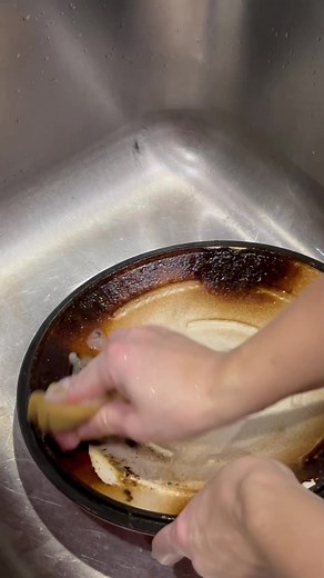 Efficient Dutch Oven Cleaning Tips and Tricks