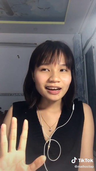 Mượn email .edu để nâng cao cơ hội học tập