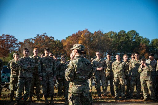Forge Leaders Through Army ROTC