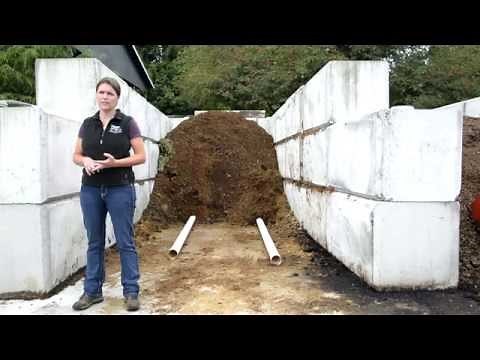 Building a Manure Compost Bin