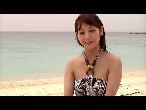 Beautiful Mizuna Rei on The beach | Take a vacation
