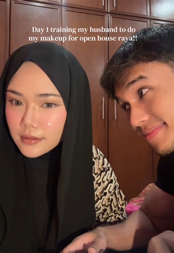 Husband Tries Makeup for Raya Open House