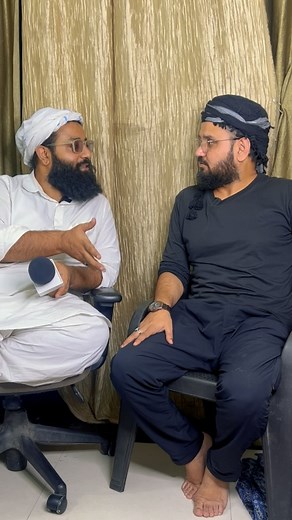 Dusro ki madad 🛟 #chatpatanation #gyaan #hilarious #humor #instareels #madad #charity #help | Chatpata Nation