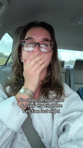 #thoughtdaughter problems ! Quite #unwell @unwell #unwelluniversity