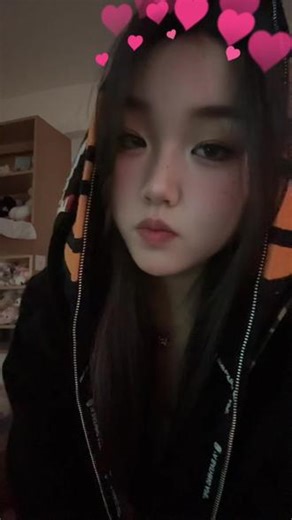 画完这个妆感觉手开智了 #写作业写疯了 #日常#猎奇