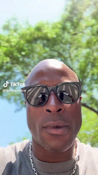 Had a free hour so I decided to take a #citibike up to Central Park. It always amazes me the number of people in the park during the middle of the day. #gettingactive #execute #CentralPark #NYC