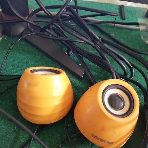 Creative Labs SB0880 PCI Express Sound Blaster X-Fi Titanium Sound Card R***i