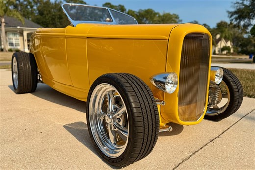 LT1-Powered '32 Ford Roadster