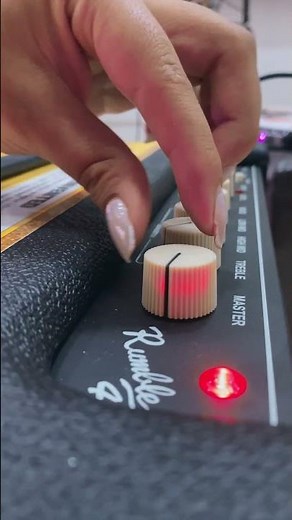 Amplificador Fender Rumble 40