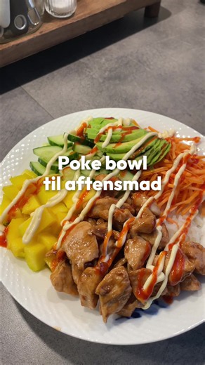 Poke Bowl - JA TAK: Nem idé til aftensmad