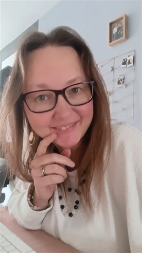 Adéline ✏️ Parentalité douce on Instagram: "J'ai pris mon mal en patience et j'ai cherché comment créer un code promo sur eduki... Il s'avère que c'est quelque chose d'assez compliqué 😳 Mais j'ai trouvé ! Et j'en ai même généré deux !!! Valable jusqu'au 22 janvier 2026, ce code vous offre 30 % de remise sur toutes mes ressources : LUD_PW1KC5 Valable jusqu'au 31 janvier 2026, ce code vous offre 15 % de remise sur toutes mes ressources : LUD_7QS9W4 N'hésitez pas à taguer vos amies pour qu'elle fa