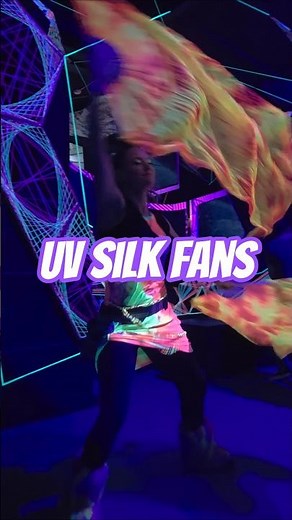 Silk Fans Dance Performance in UV Light | New Year’s Eve
