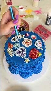 Thank you so much @Lainey Wilson for the invite! This cake was seriously one for the books, how