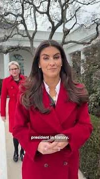 Trump displays new plaques at 'Presidential Walk of Fame.'