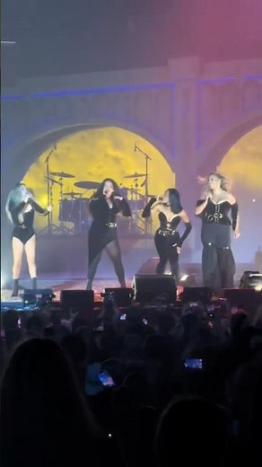 Fifth Harmony Reunites at Jonas Brothers Concert