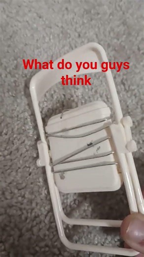 tutorial get 4 paper clips take the shape the clips was in and put it around the weapon