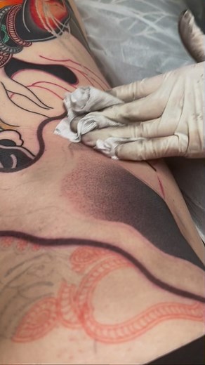 Chen tattoo on Instagram: "还是预告片 #tattoo #tattoos #tattooideas #tattooart #tattooartist #tattoostyle #ink #inked #inktattoo #tattoomagazine #tattoomachine #tattoodesign #北京 #中国 #紋身 #刺青 #纹身 #japanese_art #japanesetattoo"