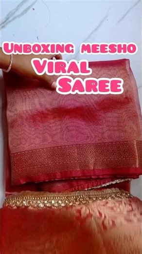 Meesho Viral saree unboxing #meeshohaul #unboxing #girl #viralmeesho #ytshorts #saree #diy #review