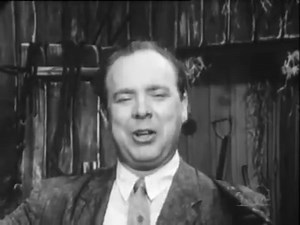 Remembering Mac Wiseman -- the bluegrass balladeer and guitar player nicknamed “the Voice With a Heart". Mac was known for crossing musical genre lines. He passed away last year at age 93. Born: May 23, 1925, Crimora, VA Died: February 24, 2019, Nashville, TN | GatorRock