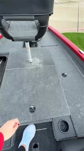 🔥 Ready to Rule the Water? 🔥 Check out this Tracker 175TXW — built for anglers who want power, performance, and nonstop adventure! 🎣🚤💨 See it now at Gregg Orr Marine & RV Texarkana and get ready to level up your next fishing trip! 🌊✨ 📍 4021 Mall Drive, Texarkana, TX 📞 903-793-1080 | Gregg Orr Marine & RV Texarkana