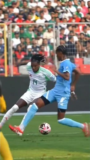 one two three viva l'Algérie (music by Soundix) #algeria #fifa