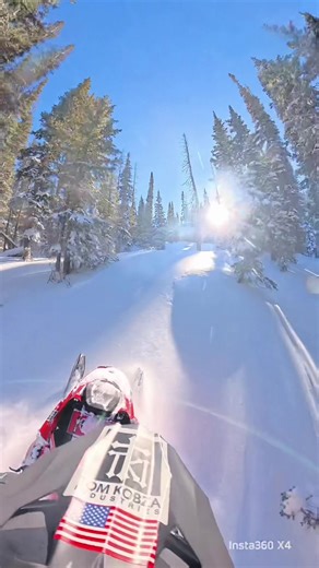 Finally got this new expert out in the wild. Impressive snow machine to say the least. #mountaingritofficial #fyp #slednecks #colorado #turbo @Mountain Grit @Steamboat Powersports @Ski-Doo @insta360 official