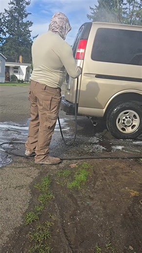 Leo Rafael (@leo.rafael03)’s videos with sonido original - DM