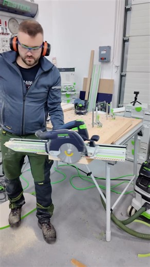 Teo Priceputul on Instagram: "Noul circular de la @festool_romania. Desi avea acest tip de circular de ceva vreme Festool a scos modele noi cu functii noi si putere mai mare. Sper sa fie cu folos. #festool #tools #festoolfan #circularsaw"