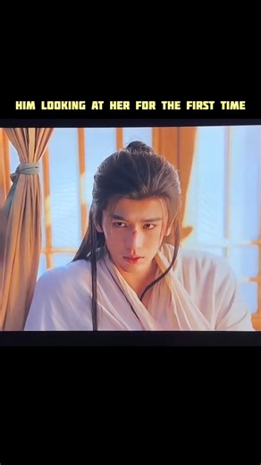 She got shy from his looking ❤️