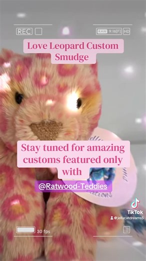 @jellycat_dreams on Instagram: "IM BACK! Life has been so busy lately. BUT I’ve partnered with @ratwood_teddies who hosts the most AH MAZING live Jellycat Auctions on WhatNot - give them a follow and save their shows because there will soon be EXCLUSIVE Customs heading their way to find their new forever homes 🩷#jellycat #jellycatcommunity #follow4likes"