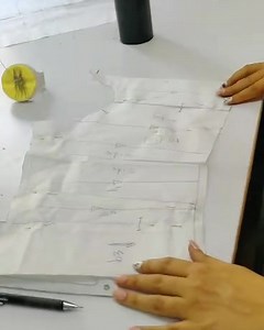 In the pattern making class #sewingpattern #patterndrafting...