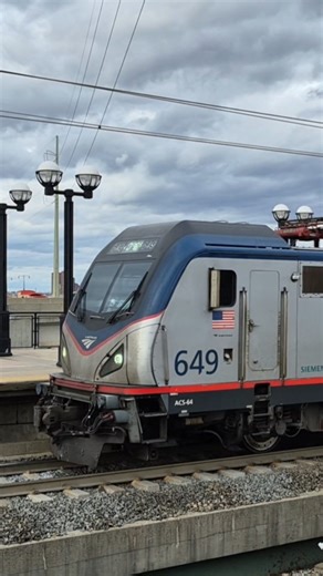 Amtrak ACS-64 with Amfleet I and Metroliner Cabcar Leads Kenystone Service Slowly Through Secaucus.