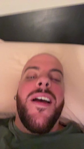 “Here before viral!” Meanwhile the post ends up getting 30 likes babe | girl whos going viral