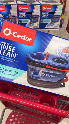 targetdoesitagain on Instagram: "#AD Your floors are about to thank you. Now available at @target, @ocedarclean RinseClean Spin Mop has patented dual-chamber bucket technology that does so much more than hold water — it keeps the clean and dirty water tanks separate so you never have to mop with dirty water again. Simply fill the bucket with clean water, dump one of the Cleaner PACS in to fizz and mix, and get to cleaning! No big bottles of cleaning solution necessary, and you won’t believe the 