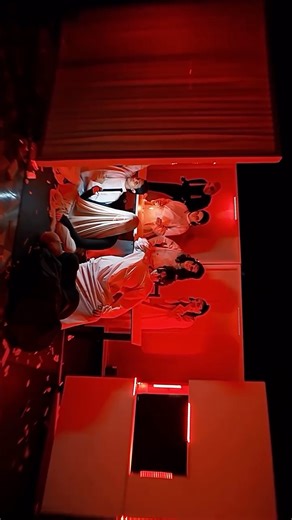 Colectivo: Ojos En El Techo on Instagram: "Un trabajo escénico del octavo semestre de la carrera de teatro, meses de creación y composición colectiva para llegar finalmente a escena! Obra: 🔥👀Como Usted Quiera. Montaje final de la carrera de teatro de la Universidad de las Artes. @uartesec @creacionteatraluartes @mz14uartes Funciones: 6, 7, 11 y 13 de febrero. Hora: 18:00 y 19:30 Lugar: Edificio Mz14 calles: pichincha y 9 de octubre. #teatro #teatroguayaquil #comoustedquiera"