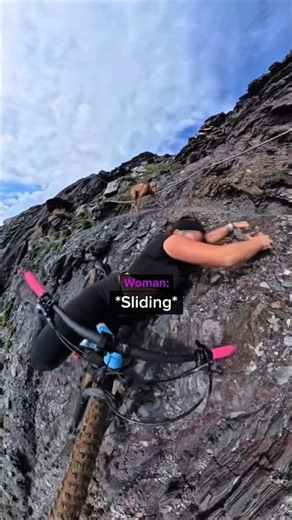 Woman nearly fell off the cliff 😱