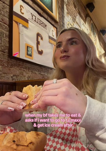 lucky me! i have the best boyfriend in the world!! @Noah Savini 💖💘💞💓💕 #girlythings #relationship #fyp #shopping #bfgf