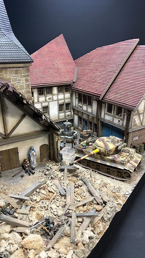 🇺🇸🇩🇪 Laser Creation-World on Instagram: "🎥🍿New YouTube Video online. WW2 Diorama with Tiger 1 Tank scale 1:35. Test my YouTube channel Laser Creation-World⭐️ ➖➖➖ #modellbau #modelmaking #diorama #scalemodel #scalemodels #painting #3dprint #3dprinting"