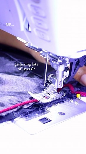 🧵 Sewing Hack Alert! 🧵 Gathering multiple layers of fabric can be a real challenge, but we have a solution for you! This sewing hack involves using a zigzag stitch over a piece of yarn to create perfect gathers every time. 🙌 Simply place the yarn on top of the fabric where you want to create the gather, then sew over it using a zigzag stitch. Once you’ve sewn the entire length, gently pull the yarn to create the gathers. It’s that easy! 😍 This hack is perfect for creating ruffles, gathering 
