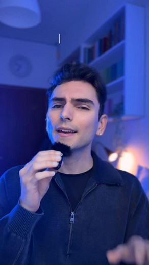 3 CRAZY Assumptions About ME! 🙋🏻‍♂️ #ingles #pronunciation #English #vocabulary #inglese #englishtips #learnenglish | English with Antonio