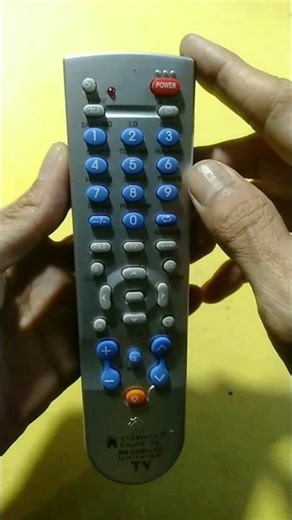 how to set up a universal remote for a tv