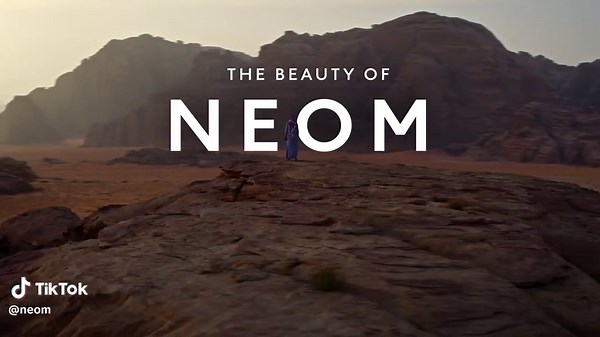 The beauty of #NEOM lies in its diverse landscape 🏜️🏔️