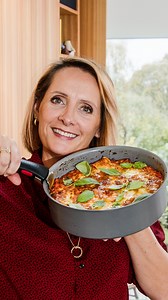 Cheezy one pot lasagna with fall veggies! One pot, zero stress 😋 this lasagna gets me through busy weekdays! Discover the full recipe on our website or link in bio! | Sofie Dumont Chef