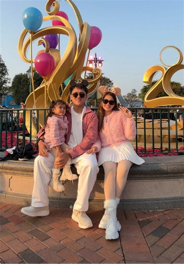 Exploring the Magic of Disneyland Hong Kong