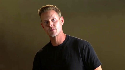 Drop: Drop Is (Featurette)