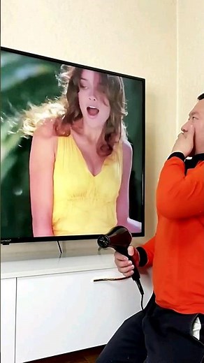 Funny Skirt Fail 🤣 #shorts #memes #viral