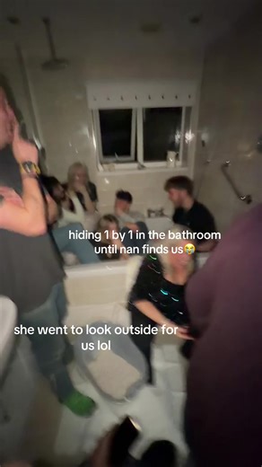 Christmas Games and Hide and Seek Fun