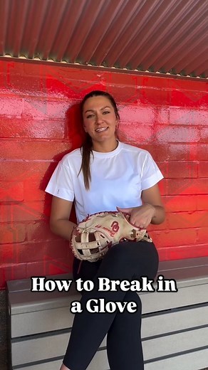 One of our most asked questions is how to break in a glove! Here’s how the best catcher in the game breaks in her mitts 👀 #TeamRawlings #SoftballGlove | Rawlings Softball