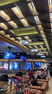 Lunchtime just got an upgrade. Studio 300 now serves your cravings starting noon! Come for the food, stay for the fun. #PlayBowling 𝘴𝘪𝘯𝘤𝘦 2019 – 𝘛𝘩𝘦 𝘧𝘪𝘳𝘴𝘵 𝘣𝘰𝘶𝘵𝘪𝘲𝘶𝘦 𝘣𝘰𝘸𝘭𝘪𝘯𝘨 𝘢𝘭𝘭𝘦𝘺 𝘪𝘯 𝘵𝘩𝘦 𝘗𝘩𝘪𝘭𝘪𝘱𝘱𝘪𝘯𝘦𝘴 🇵🇭#Studio300 #bowling #lunchmenu #lunchset #food #newmenu | Studio 300